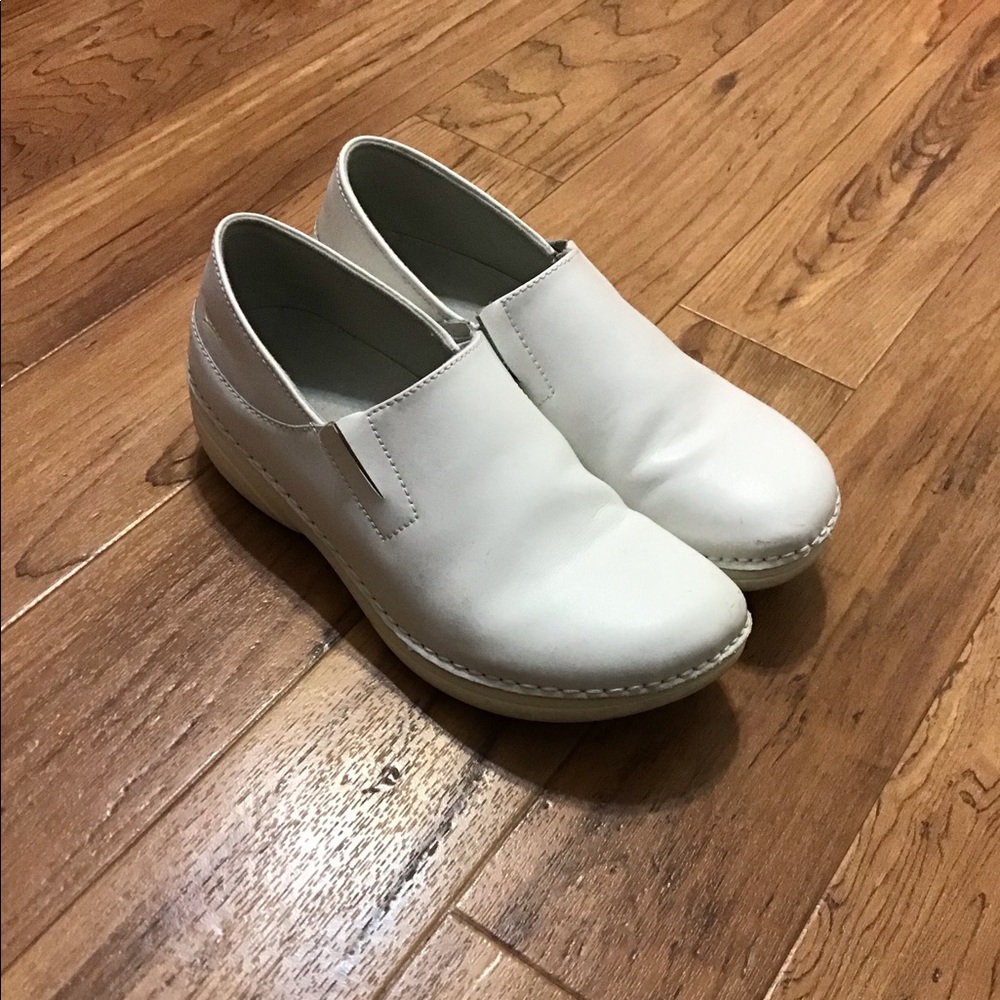 Nurse shoes